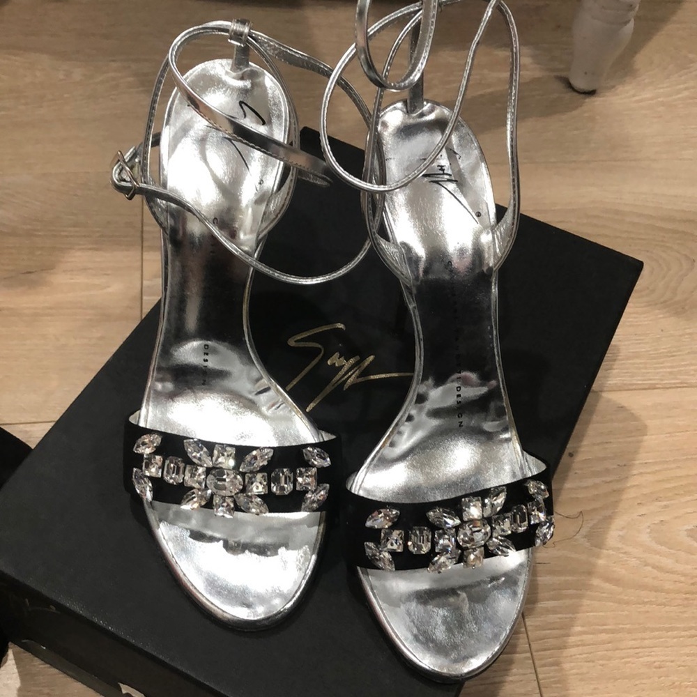 Giuseppe Zanotti Crystal